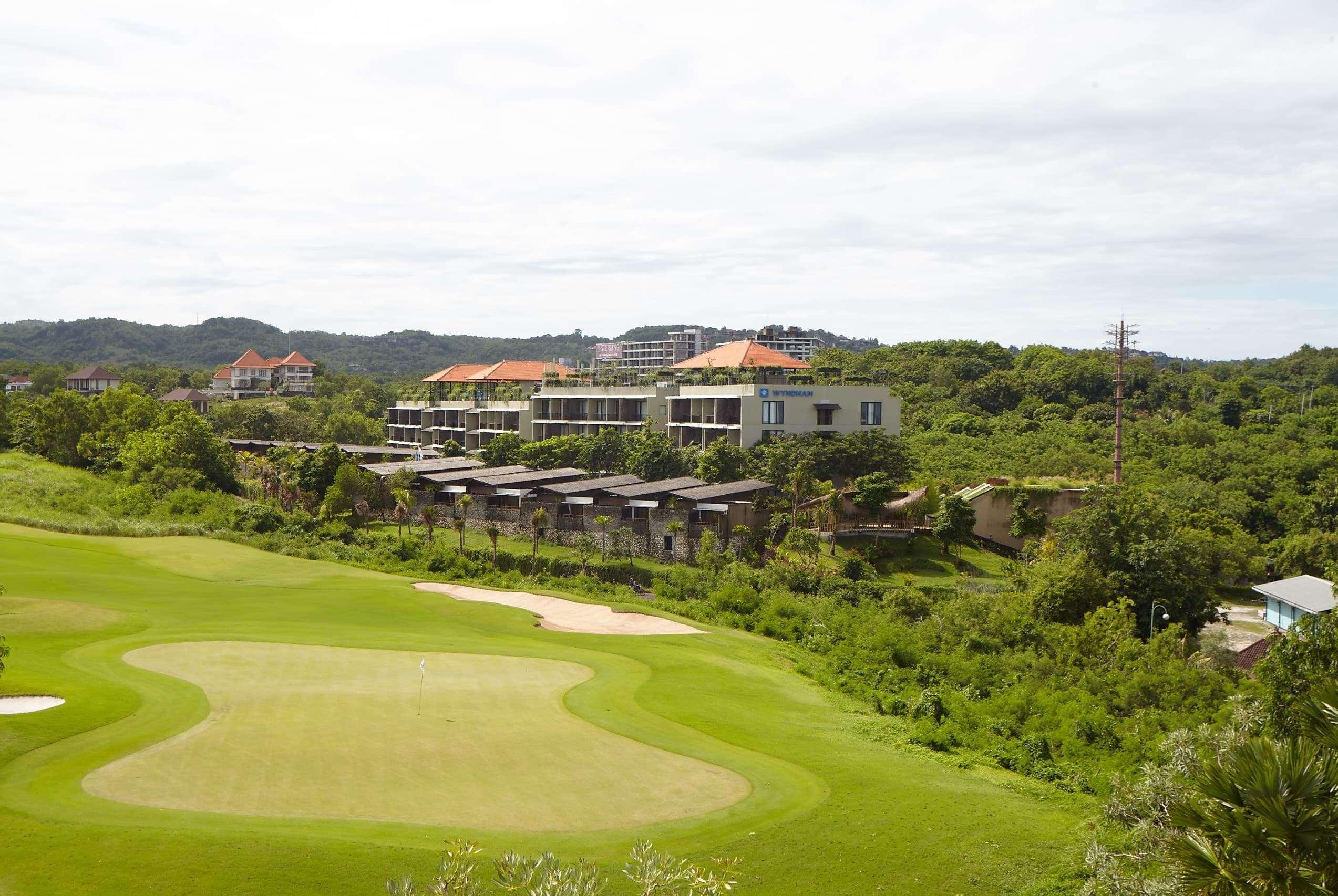 Uluwatu Wyndham Dreamland Resort Bali מראה חיצוני תמונה