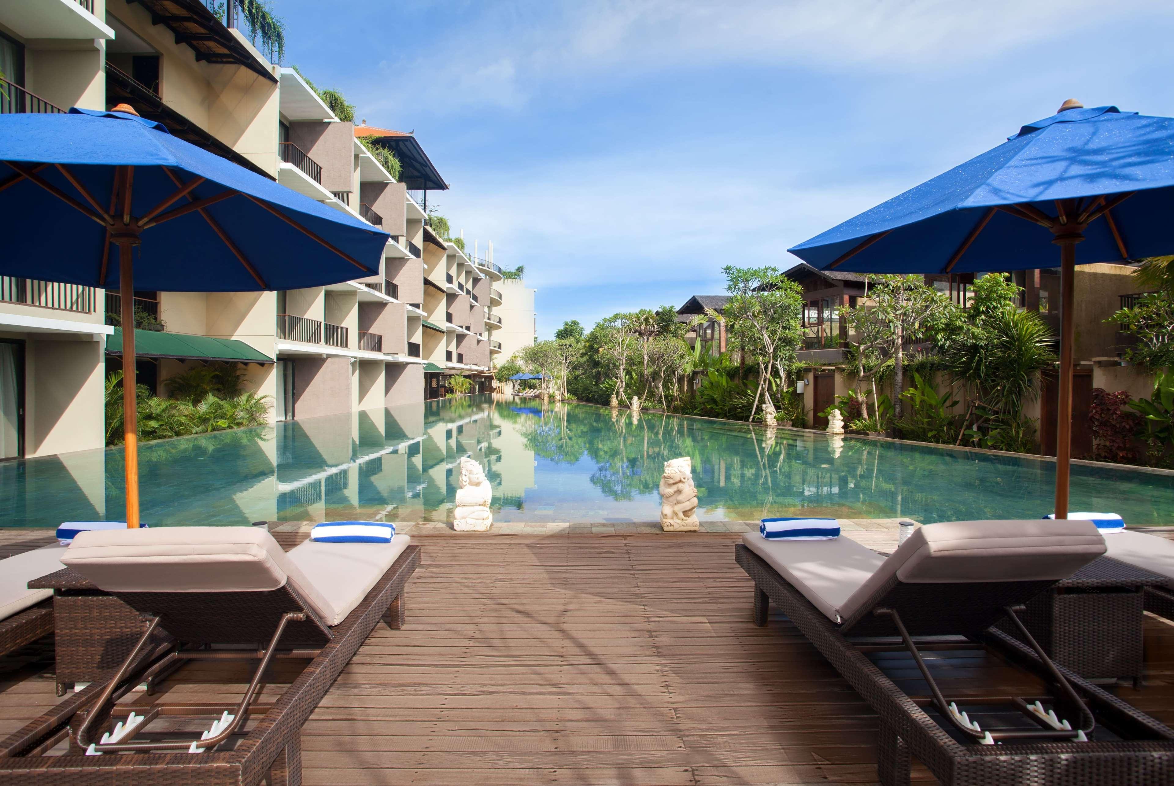 Uluwatu Wyndham Dreamland Resort Bali מראה חיצוני תמונה