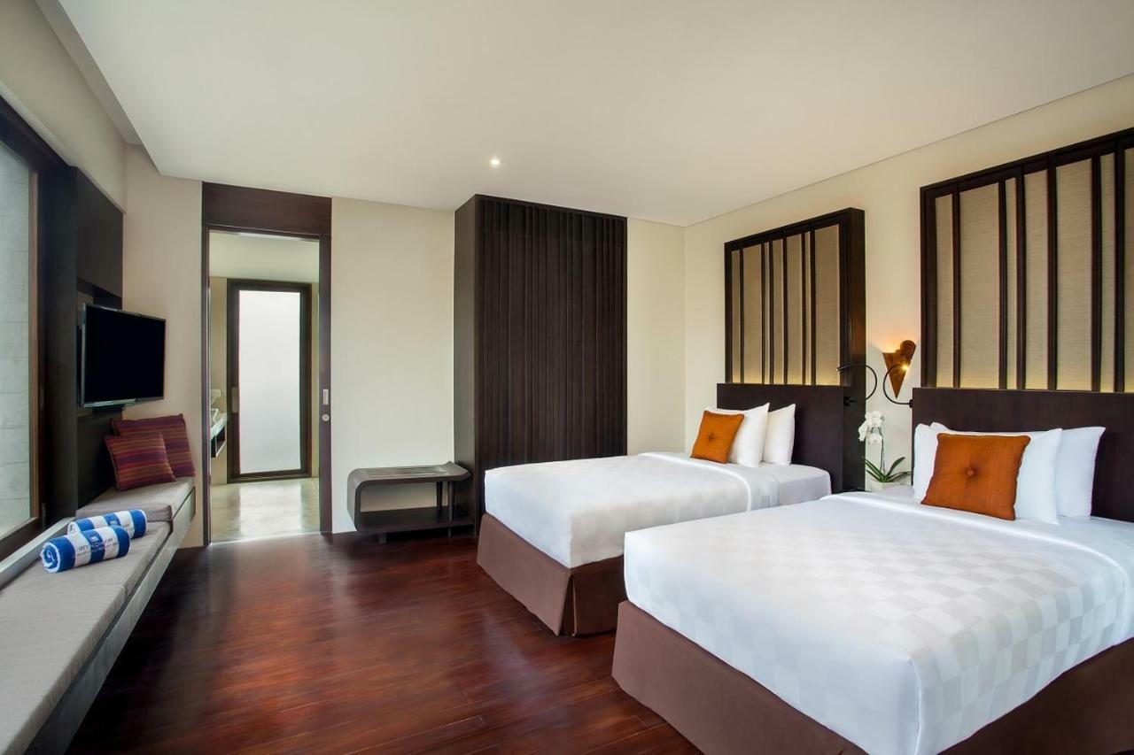 Uluwatu Wyndham Dreamland Resort Bali מראה חיצוני תמונה